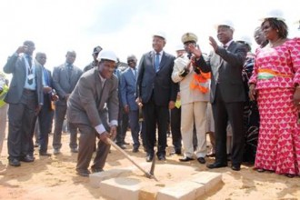 Côte dÂ’Ivoire : Duncan lance le bitumage des voies urbaines  de San Pedro 